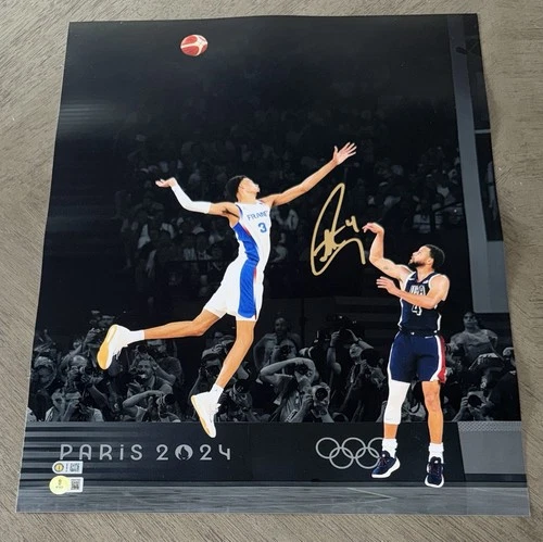 Stephen Curry Signed 16x20 USA Gold 2024 Paris Olympics Signed Photo BAS & USASM