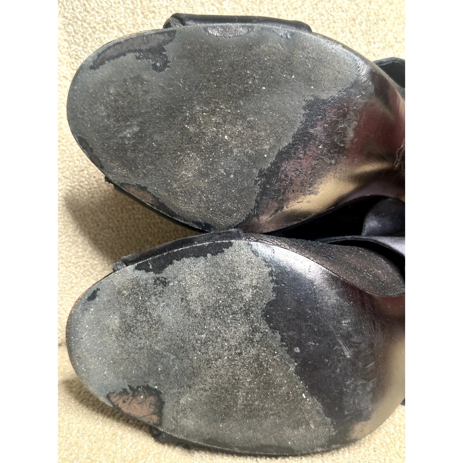 Tory Burch Dk Gray Metallic Leather Anthracite Satin Straps Heels Sandals Sz 9.5 thumbnail 10