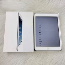 Apple iPad Mini 1st Gen A1432 16GB 7.9" WiFi Silver White Bundle
