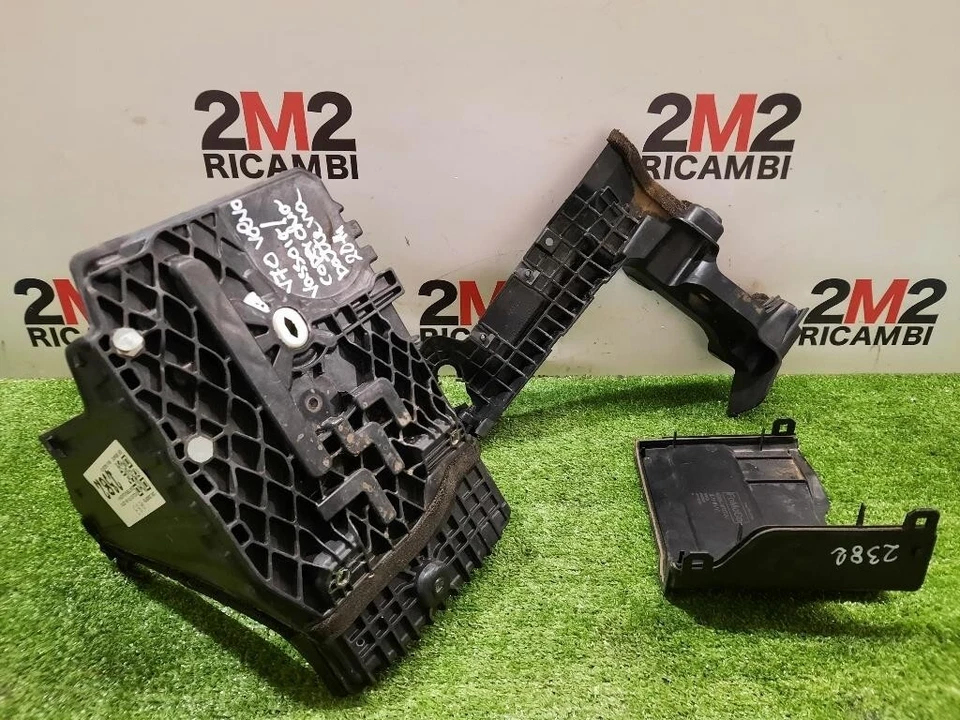 Soporte de batería para VOLVO V70 3ª Serie 30659795 Diesel 1969 (07>16) Foto 4 de 4