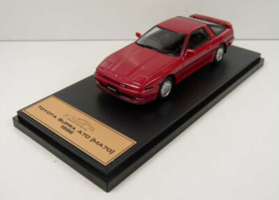 Toyota Supra 1986 A70 rot im Koffer 3 Türer Maßstab 1:43 Modellauto Hachette Premium X