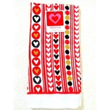Hearts Kitchen Towels 2-pc Sparkle Red Gold Heart and Dots Holiday Love Gift NEW