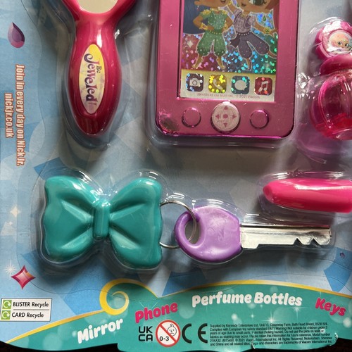 Shimmer And Shine Genie Glamour Set With Lipstick Pen, Mirror And More FREE P&P! - Picture 7 of 8