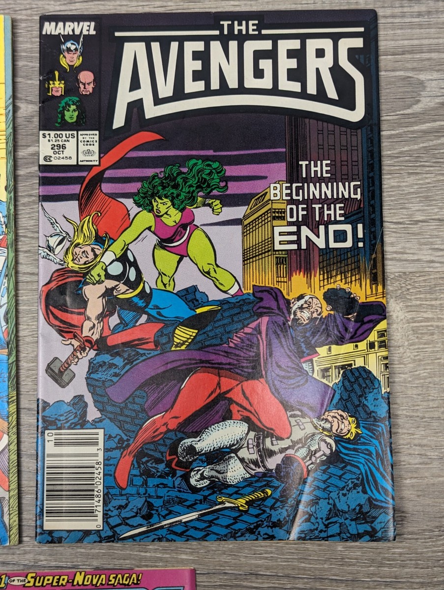 Mixed Lot Of 5 80s Marvel Comics - The Avengers, Captain Marvel