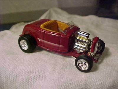 LOOSE HOT WHEELS '32 FORD STREET ROD! 1932 HOT ROD WITH REAL