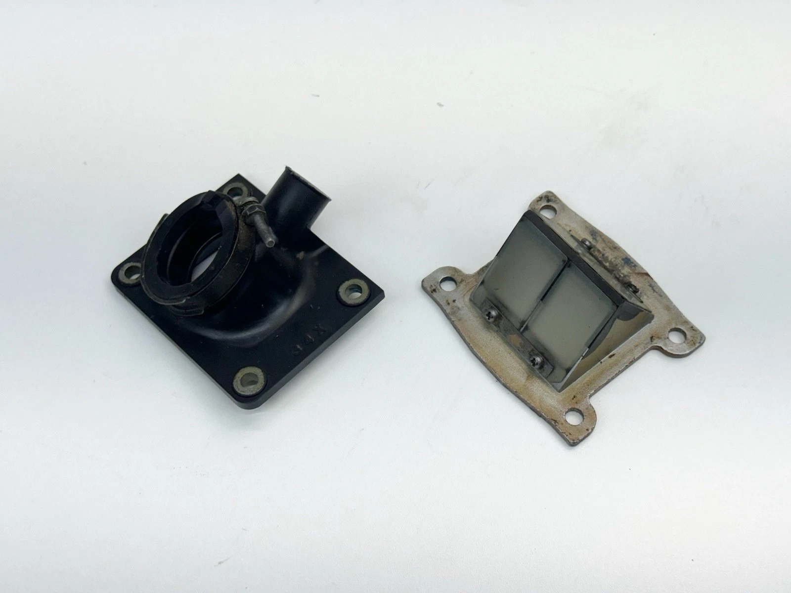 ✅ 1988 - 2006 Yamaha Blaster 200 YFS200 Intake Reed Cage Intake Boot OEM 1988