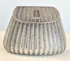 ANTIKER FISCHERGATTERKORB VESTA ETUI SILBERPLATTE um 1890