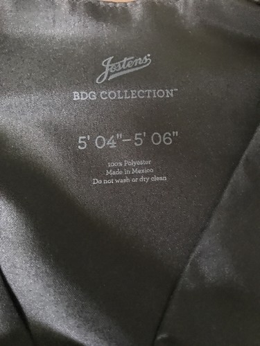 Jostens Black graduation cap and gown 5’4” - 5’6”