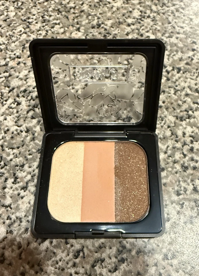 KAT VON D True Romance Eyeshadow Trio in shade DREAMER discounted item. NEW - Image 2 of 3