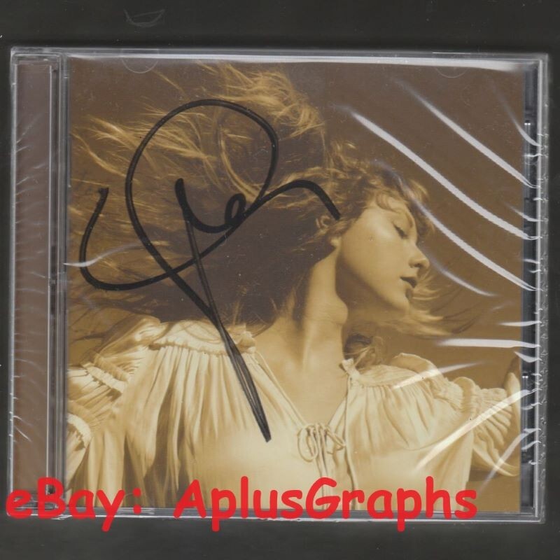 TAYLOR SWIFT.. Fearless: Taylor's Version CD - SIGNED | eBay