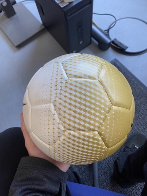 Nike Joga Bonito Ball Ronaldinho Ronaldo R10 R9 | eBay