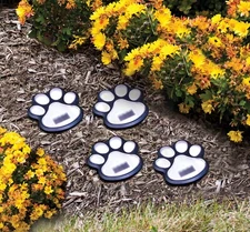 Wireless Set of 4 Solar Dog Paw Print Lights Garden Statue Lantern LED Path NEW