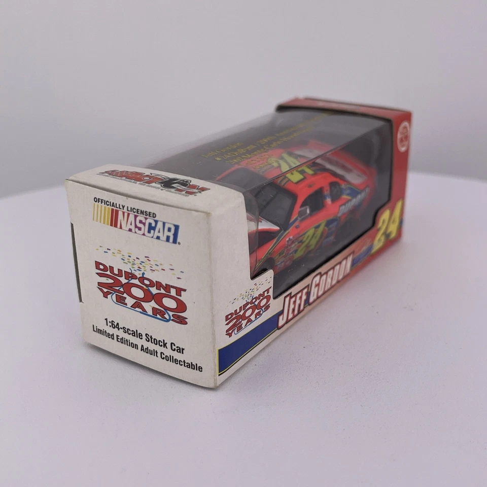 1/64 杰夫·戈登动作 RCCA #24 杜邦 / 200 周年庆典 2002 年 H/O — 第 4/4 张图片