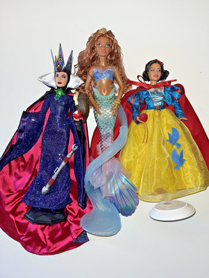 Mattel Disney Deluxe Live Action Snow White, Little Mermaid & Evil Queen - New
