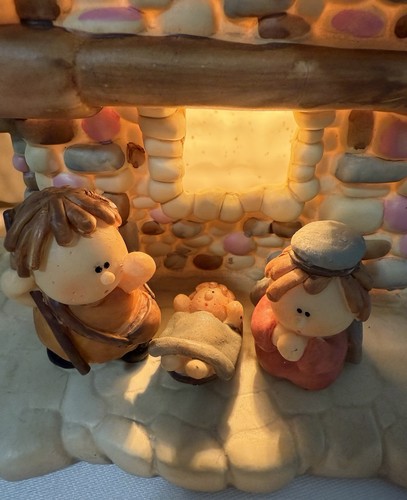 8 Piece Lighted Nativity Set #201052 Ceramic Child Like Figures In Box - Picture 7 of 14