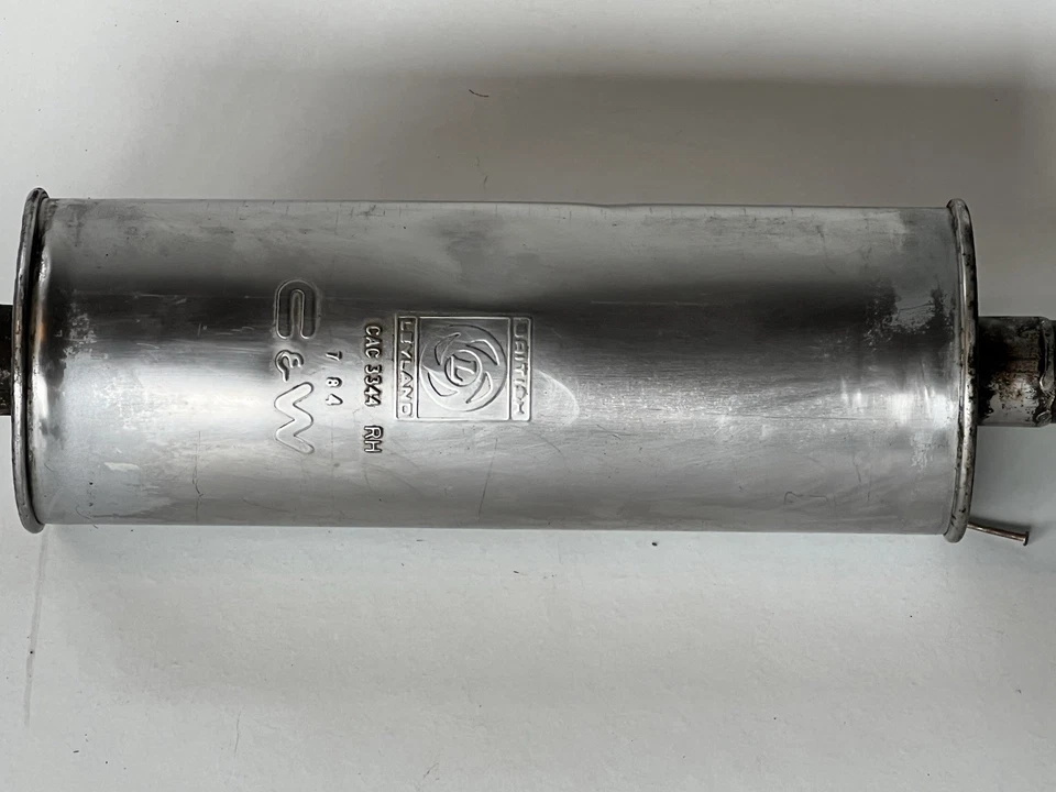 Jaguar XJ6 XJ12 1972-1988 silenciador derecho resonador CAC3344 OEM sin fugas Foto 2 de 4