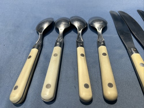 Vintage 11 Piece Mardi Gras Plastic Handle Stainless Steel Flatware Pieces Set - Afbeelding 5 van 14