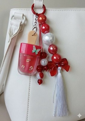 Ice Cream Shaped Lip Gloss  Apple Flavor Handmade 6ml With Keychain New.