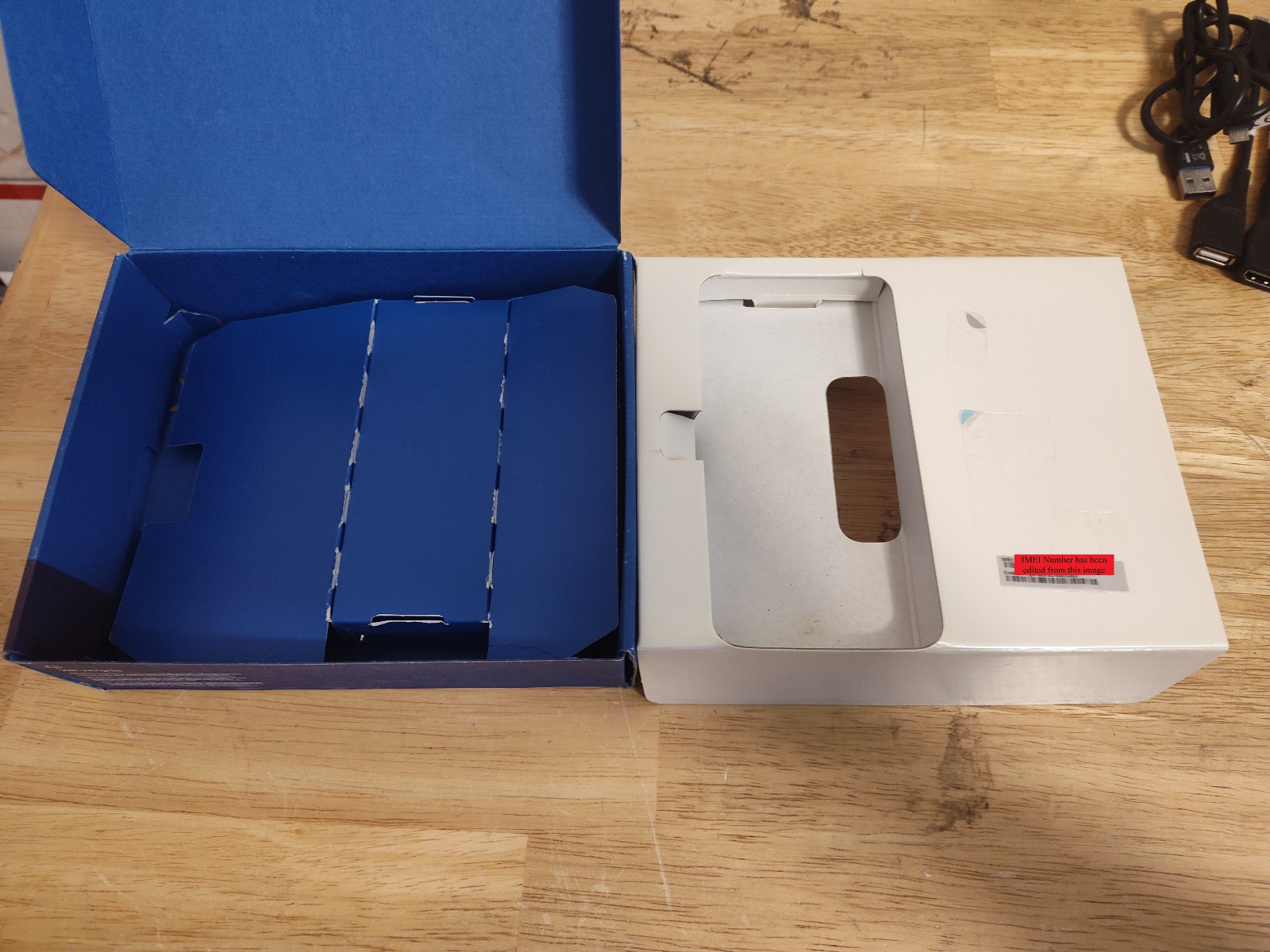 Nokia E7-00 Silver 16GB Unlocked Smartphone RM-626 Rare Symbian Belle