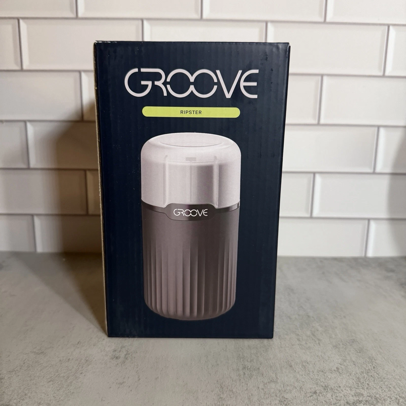 Groove Ripster Electric Herb Spice Grinder USB Rechargeable Portable New
Opens in a new window or ta