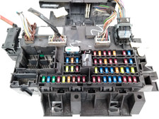 Ford 2015 Explorer XLT Fuse Box FC3T-14B476-BB OEM FB5T-15604-AB Body Module E91
