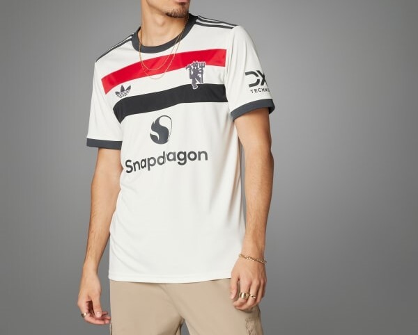 adidas MANCHESTER UNITED サッカーシャツ 新品 Mサイズ Amazon.com: adidas Men's Manchester United Home Authentic