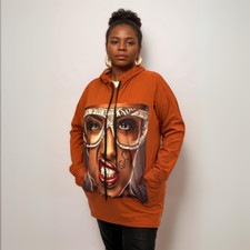 ROCKTHOSECURVES RUST RED LIPS FACE PRINT POCKET SIDE HOODIE