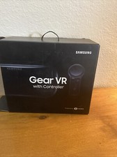 Samsung SM-R324 Gear VR W/Controller Powered by Oculus