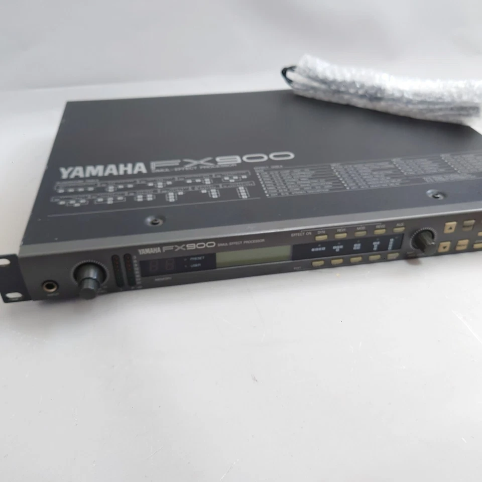 YAMAHA Yamaha SIMUL-EFFECT PROCESSOR FX900 free shipping working - Image 3 of 4