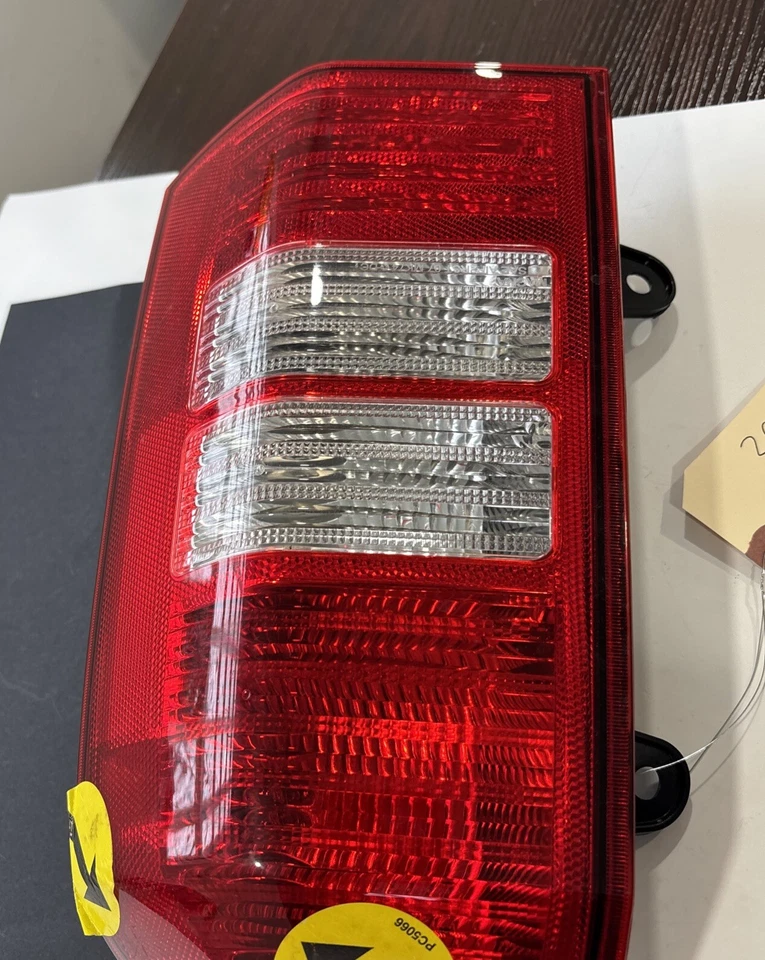 Lámpara marcadora derecha para Jeep Patriot 08-17 5160364AG Foto 3 de 4