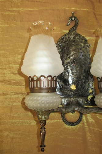 2 ANTIQUE LIGHTMASTER DECO ERA VICTORIAN CAST IRON WALL SCONCES FIXTURES 1930's - Picture 5 of 10