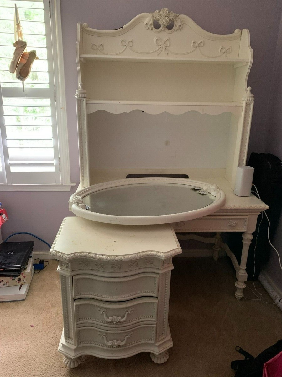 disney princess dresser set Limited Edition DISNEY Princess White Bedroom Furniture