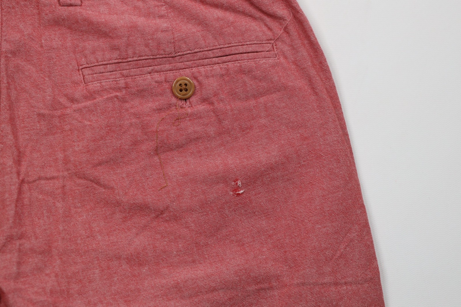 J Crew Rivington Mens Size 31 Faded Chambray Above Knee Chino Shorts Red Cotton image 9