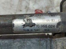 1T0955024B wischermotor vorne at VOLKSWAGEN POLO 6C1 ADVANCE 2014 469316