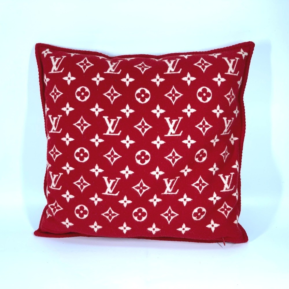 ルイヴィトン　クッション クッション・ネオ モノグラム S00｜ルイ・ヴィトン 公式サイト - M79318