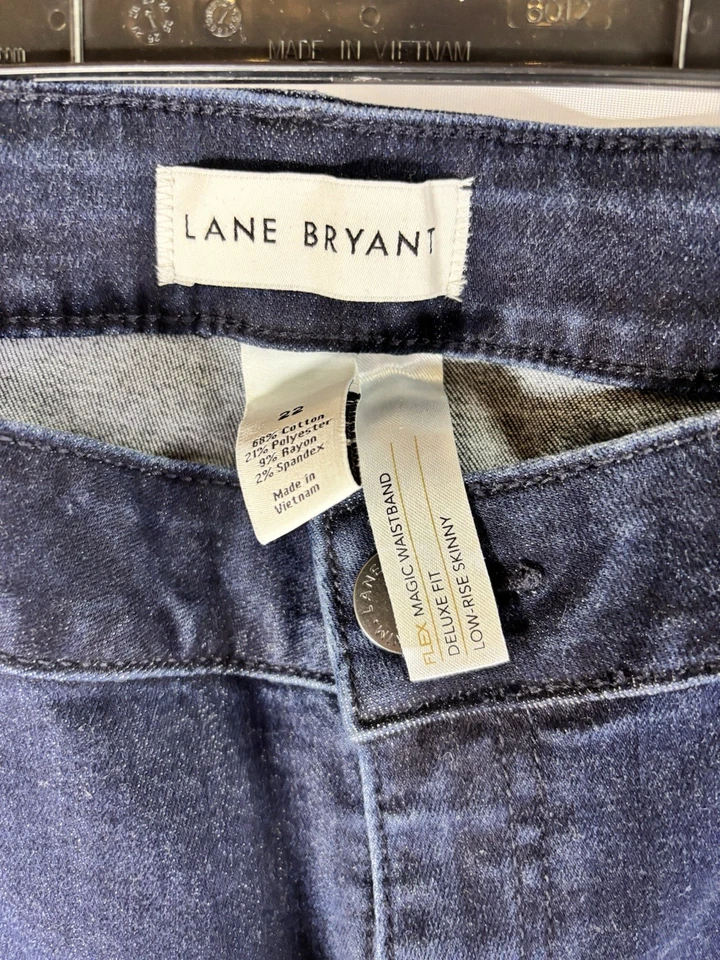Pantalones de mezclilla Lane Bryant para mujer talla 22 ajustados tiro bajo flexible cintura mágica ajuste de lujo Foto 3 de 4