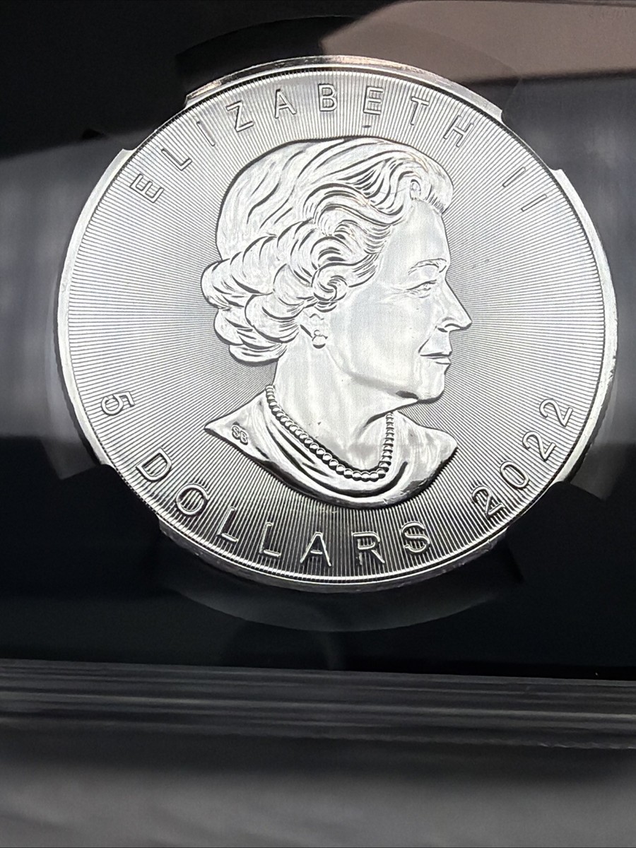 2022 Canadian Maple Leaf Silver Coin 1 oz MS69 .9999 Fine Silver