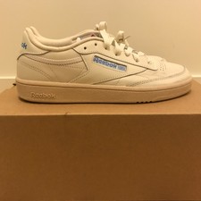 reebok club c 85 trainers vintage chalk black