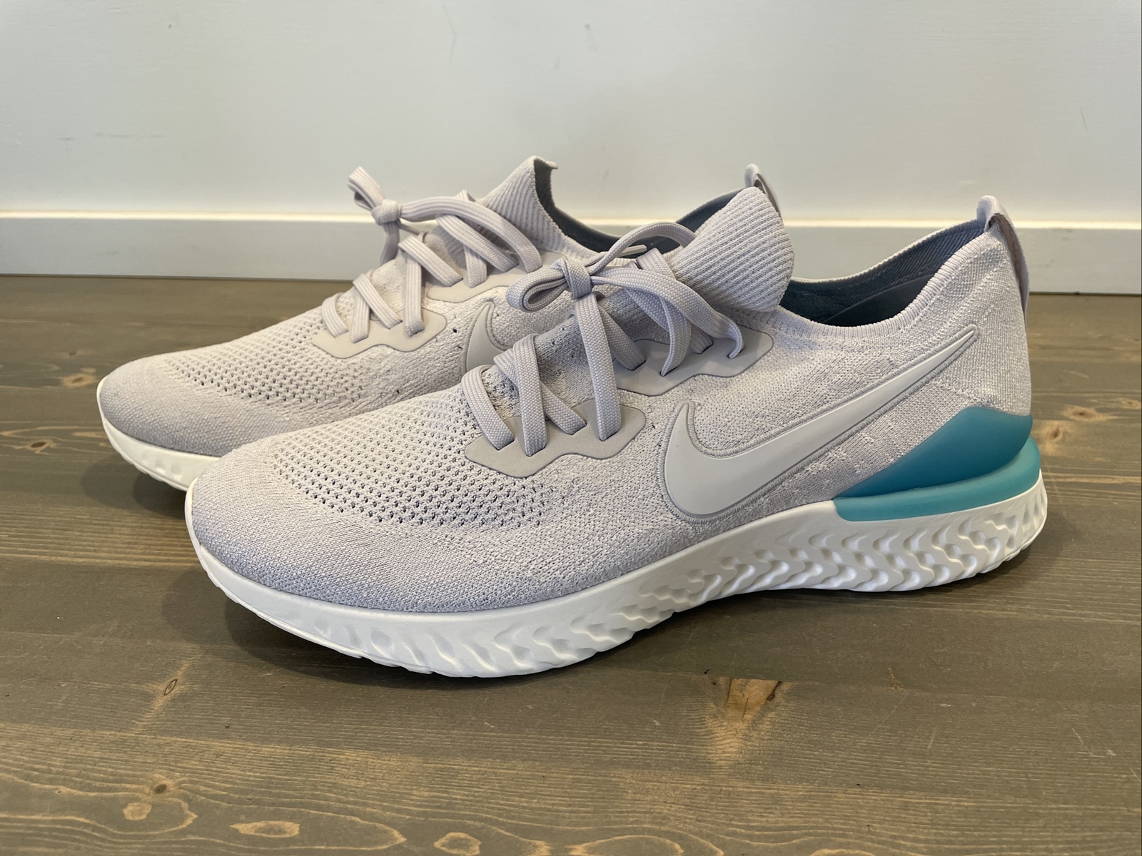 gray nike epic react