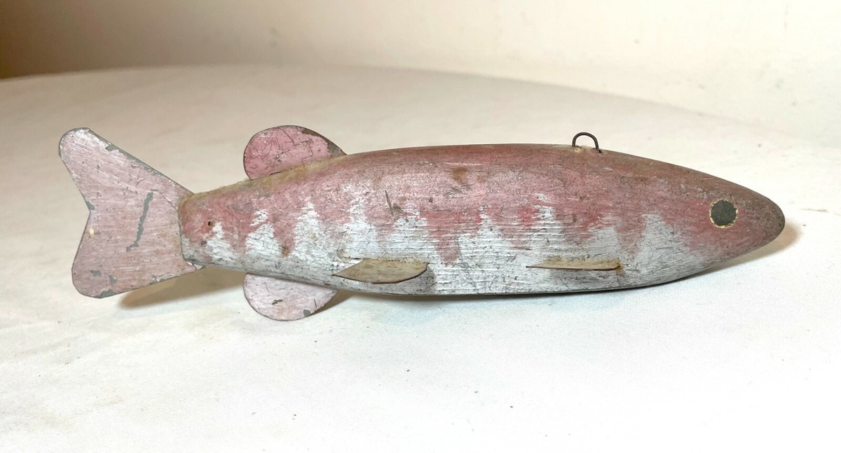 Art populaire vintage sculpté à la main, sculpture leurre de poisson rayé bar rayé signée - France