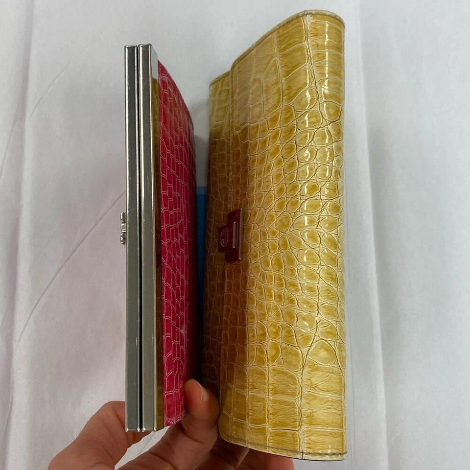 Liz Claiborne Cartera Cuero Reptil Rosa y Verde Pack de 2 Foto 2 de 4