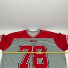 Foto 9 di 10