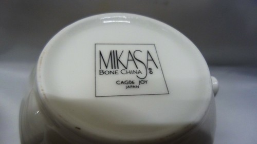 Mikasa Bone China Joy Creamer and Sugar Bowl w/ Lid Pink Flowers Peach Border - Picture 7 of 7