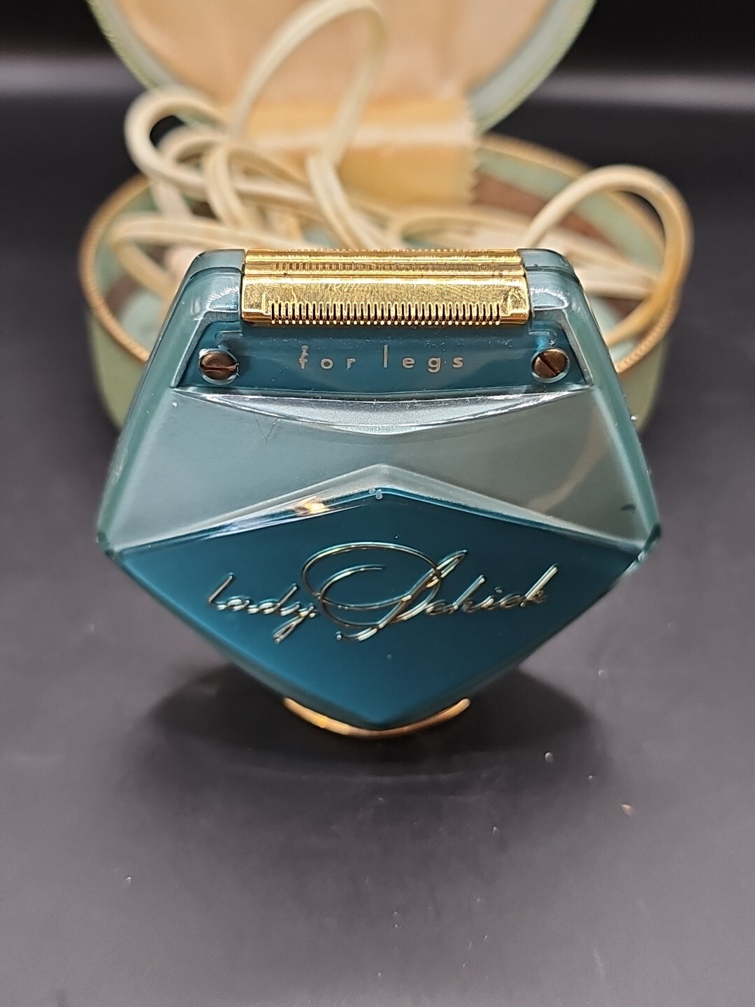 Vintage Lady Schick Electric Shaver blue in case 1960's? Nice works mcm