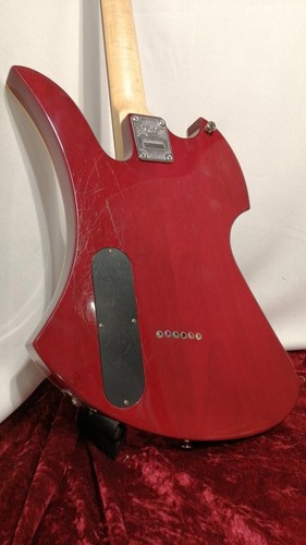 B.C.RICH MOCKING BIRD Used Mahogany body Maple neck Rosewood fingerboard Red - Picture 4 of 12