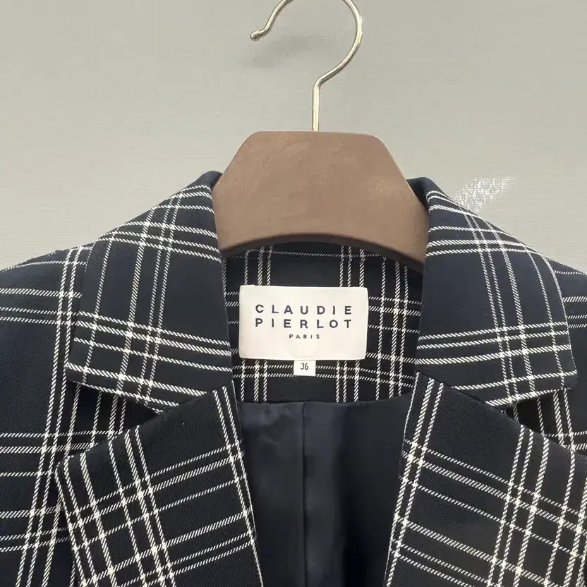 Clodipiero Checked Pattern Jacket - Navy & White - image 4