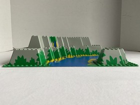 Vintage LEGO Baseplate Raised River 6024 for Enchanted Island Set 6278