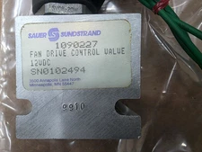 Sauer Sundstrand 1090227 Fan Drive Control Valve 12 VDC New Old Stock