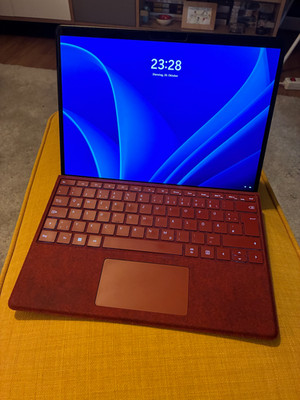 Microsoft Surface Pro 9 for Business mit Garantie bis Juni 2027