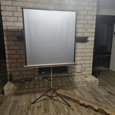 Da-Lite Silver Pacer Portable Projector Screen and Tripod, Vintage 40"x40"
